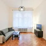 Apartmanhotel Wsp Petrin Garden Prága