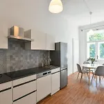 Apartmanhotel Wsp Petrin Garden