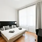 Wsp Petrin Garden Apartmanhotel 4*