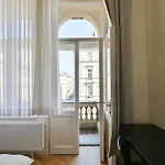 Wsp Petrin Garden 4*