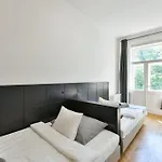 Wsp Petrin Garden Apartmanhotel 4*