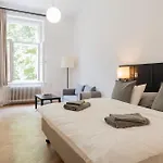 Apartmanhotel Wsp Petrin Garden
