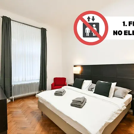 Wsp Petrin Garden 4*