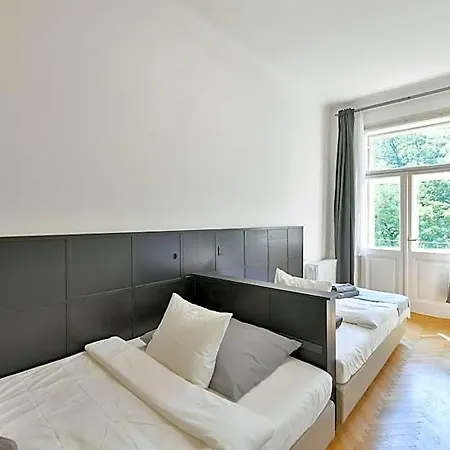 Apart-hotel Wsp Petrin Garden Praga
