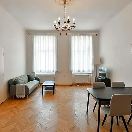 Wsp Petrin Garden 4* Praga