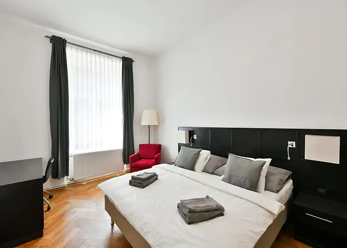 Appart hôtel Wsp Petrin Garden 4*