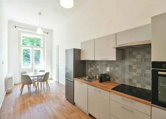 Wsp Petrin Garden 4* Prague