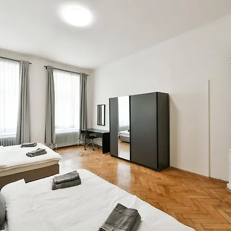 Aparthotel Wsp Petrin Garden 4*